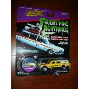  JOHNNY LIGHTNING FRIGHTNING LIGHTNINGS HAULIN HEARSE: Toys & Games