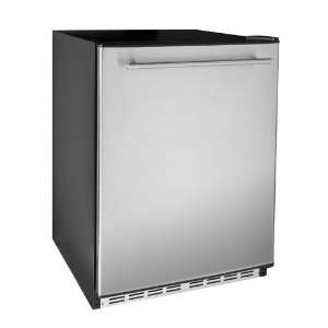  Aficionado C113 5.6 Cu.Ft. Built In Referigerator 