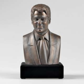 EXCLUSIVE !   BILL CLINTON BUST * GREAT AMERICANS * THE PERFECT GIFT 
