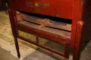   CYPHERS RED WOOD 1905 PATTERN SIZE 2 INCUBATOR COFFEE TABLE  