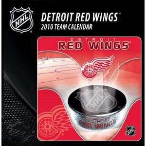  Wings 2010 Box Calendar   Detroit Red Wings 5 in x 5 in: Office