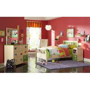   tm) Artsycraftsy! Bedroom Ensemble   Powell Furniture: Home & Kitchen