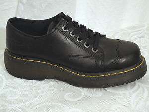 Dr. Martens Womens Shoes Size 10 Black Leather EUC  