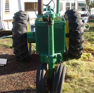 VERY RARE CLASSIC ANTIQUE, 1938 JOHN DEERE UNSTYLED MODEL G 