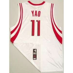 Yao Ming Signed Uniform   Authentic 