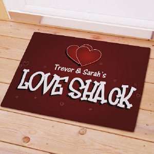  Love Shack Personalized Doormat: Patio, Lawn & Garden