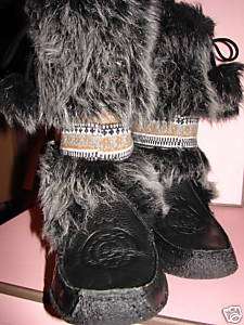 JUICY COUTURE Fur Boots 7 M Black Moccasin Style AnYa  