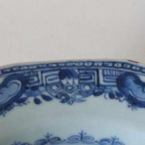 EARLY 18TH CENTURY CHINESE BLUE & WHITE OCTAGONAL SOUP PLATE  