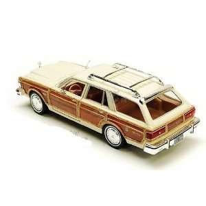   Wagon (1979, 1:24 white) (color may vary) diecast car model wood