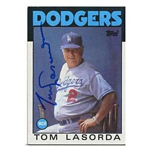 Tom Lasorda Autographed/Signed 1986 Topps Card Everything 