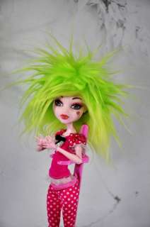 Argon Green Faux Fur Wig for Puki Fee tiny Dollfie BJD Size 5/6 