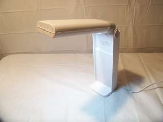 Ott Lite Technology W4511R Desk Lamp Reading Lamp Light  