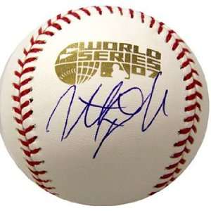  Jonathan Papelbon Signed Baseball   World Series: Sports 