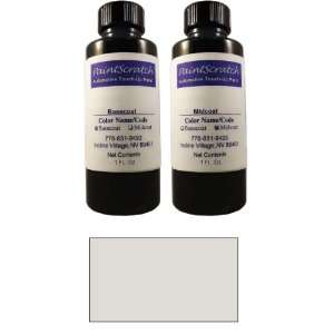 Oz. Bottle of Cashmere Tricoat Touch Up Paint for 2006 Ford Explorer 