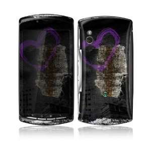  Sony Ericsson Xperia Play Decal Skin Sticker   Urban Love 