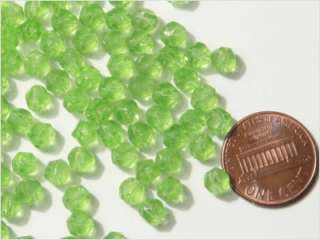   mm ANTIQUE VINTAGE ENGLISH CUT ROUGH FACETED PERIDOT GREEN GLASS BEADS