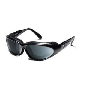  Cape / Frame Glossy Black Lens Color Amp Gray NXT