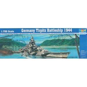   700 Germany Tirpitz Battleship 1944 (Plastic Model Sh Toys & Games