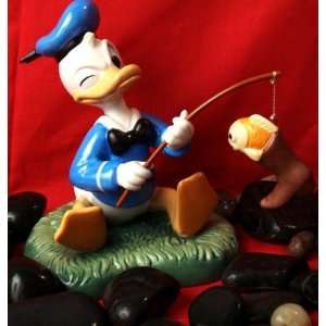  Donald Duck Hook Line and Sinker Figurine