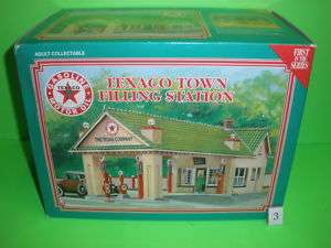 TEXACO GAS STATION RACING CHAMPIONS NOT Department 56 Snow Village 