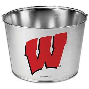  Wisconsin WinCraft NCAA 17 Quart Pail