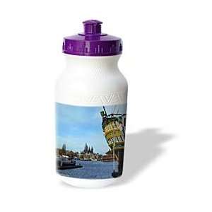  Hogge Jr Countrys   Amsterdam   Water Bottles
