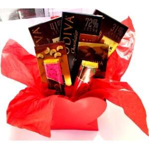 Red Basket Open Heart Gift Box Assortment With Godiva   40  