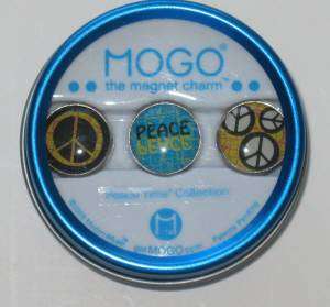 MOGO Tin w/3 Magnetic Charms Peace Time Signs NIP  