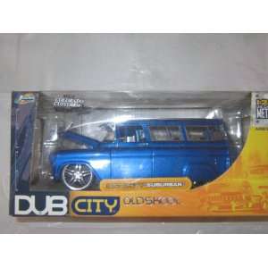  Dub City Old Skool 1957 Chevy Suburban Met Blue 1:24: Toys 