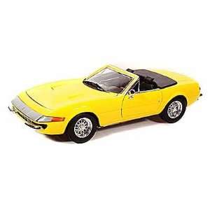  Ferrari 365 GTS/4 Daytona Convertible 1/18 Yellow Toys 