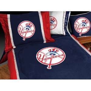    New York Yankees Microsuede Comforter   TWIN