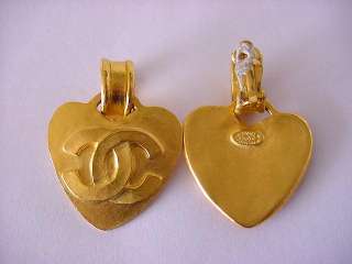 CHANEL Earrings VINTAGE Heart Large center CC 2DIE4 mint clip on 