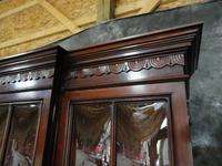 BEAUTIFUL MAHOGANY CHINA CABINET BREAKFRONT ANTIQUE CHIPPENDALE DESK 