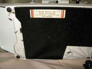   condition Vintage White Singer Featherweight 221k 221 Sewing Machine
