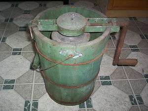   antique Wardway 3 quart hand crank wooden ice cream maker pail bucket