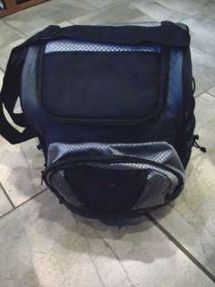   Insulated Lunch Bag Pack w Active Audio Speaker System  CD  