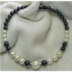  Black & Cream Pearl Magnetic Bracelet: Everything Else