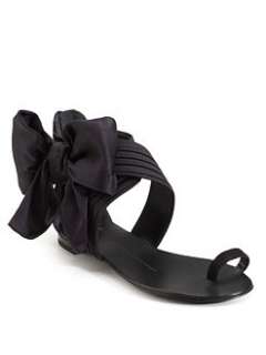 Giuseppe Zanotti   Flat Toe Ring Sandals with Bow Detail