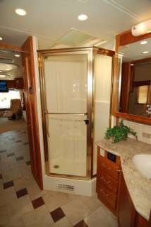 COUNTRY COACH ALLURE 430 HOODRIVER 40 425HP ISL QUAD SLIDE LOW,LOW 