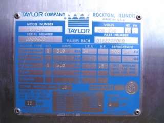 Taylor Y162 27 Three Head Counter Top Soft Serve Machine  