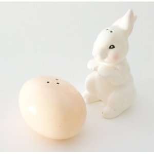 Easter Egg With Rabbit Salt & Pepper Shaker Set 53243  