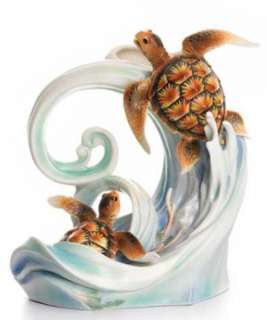 turtle vase size 12x8x14 made of fine porcelain finished in lead free 